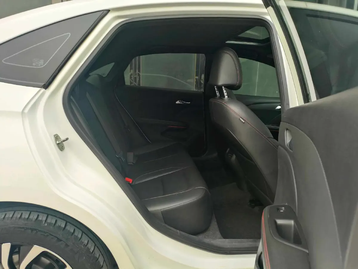 2020 Chevrolet Monza 1.3T 163HP L3 6AT,autocango,china used car exporter,china ev exporter,chinese used car exporter,chinese used ev exporter