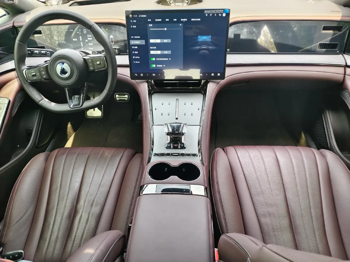 2024 Denza DenzaZ9GT 2.0T 207HP L4 E-CVT PHEV 38.5KWH,autocango,china used car exporter,china ev exporter,chinese used car exporter,chinese used ev exporter