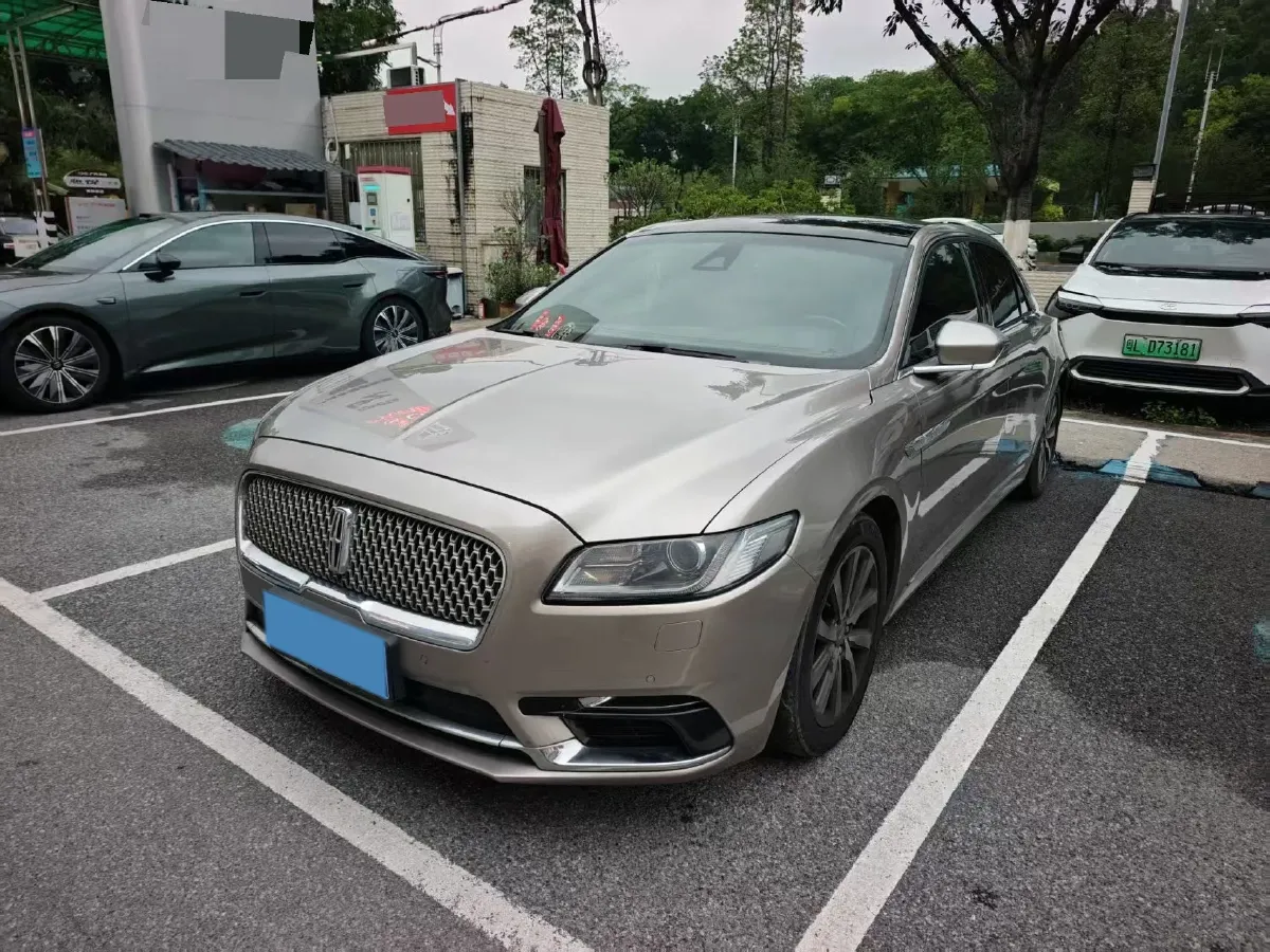 2018 Lincoln Continental 2.0T 261HP L4 6AT,autocango,china used car exporter,china ev exporter,chinese used car exporter,chinese used ev exporter