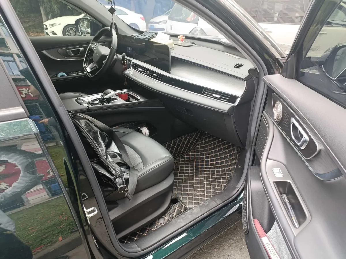 2024 Chery Tiggo 8 PRO 1.6T 197HP L4 7DCT,autocango,china used car exporter,china ev exporter,chinese used car exporter,chinese used ev exporter