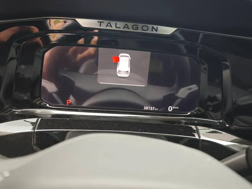 2023 Volkswagen Talagon 2.0T 220HP L4 7DCT,autocango,china used car exporter,china ev exporter,chinese used car exporter,chinese used ev exporter