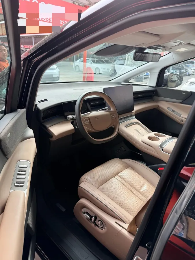 2025 Xpeng X9 BEV,autocango,china used car exporter,china ev exporter,chinese used car exporter,chinese used ev exporter