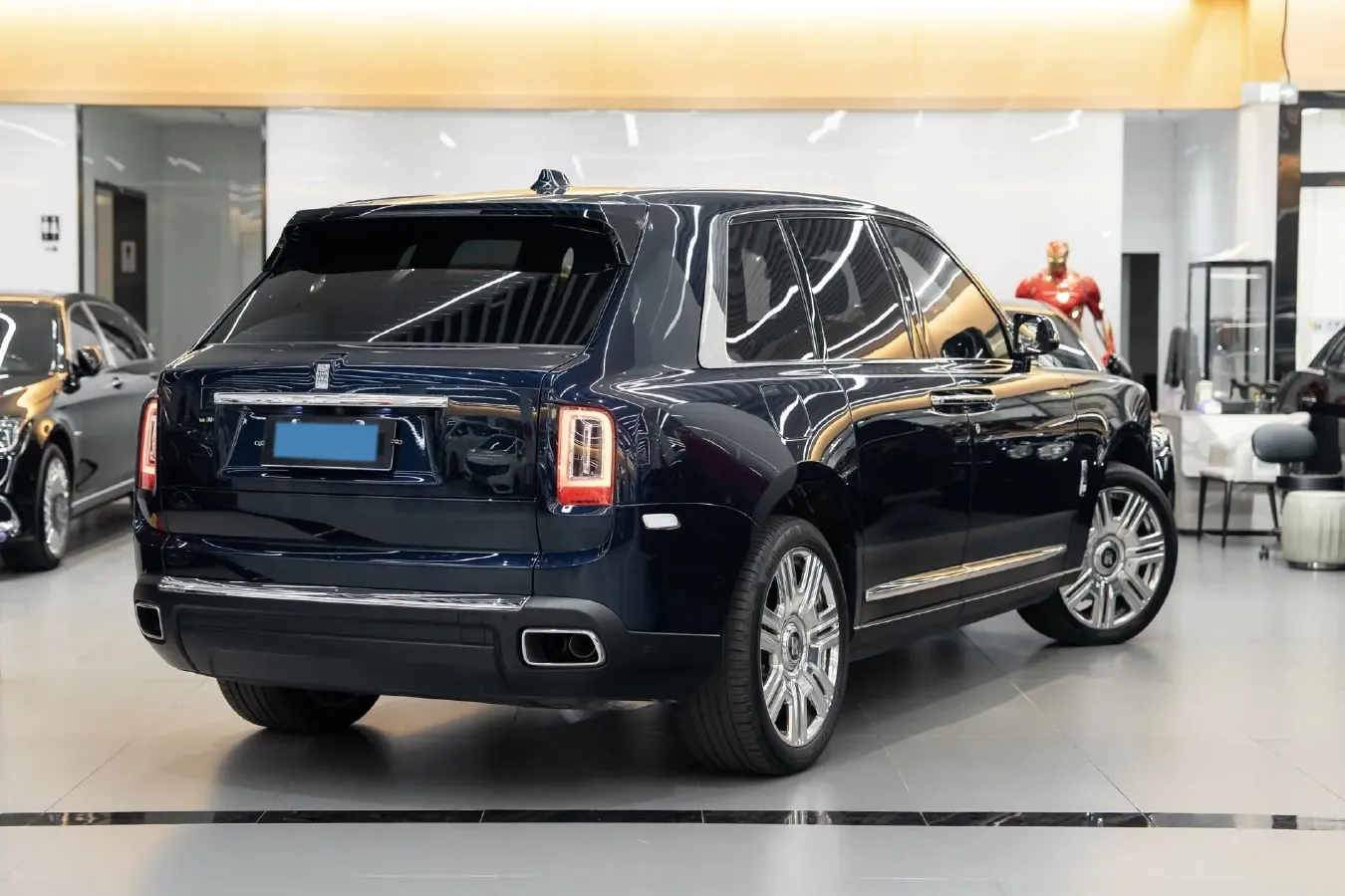 2018 Rolls-Royce Cullinan 6.7T 571HP V12 8AT,autocango,china used car exporter,china ev exporter,chinese used car exporter,chinese used ev exporter