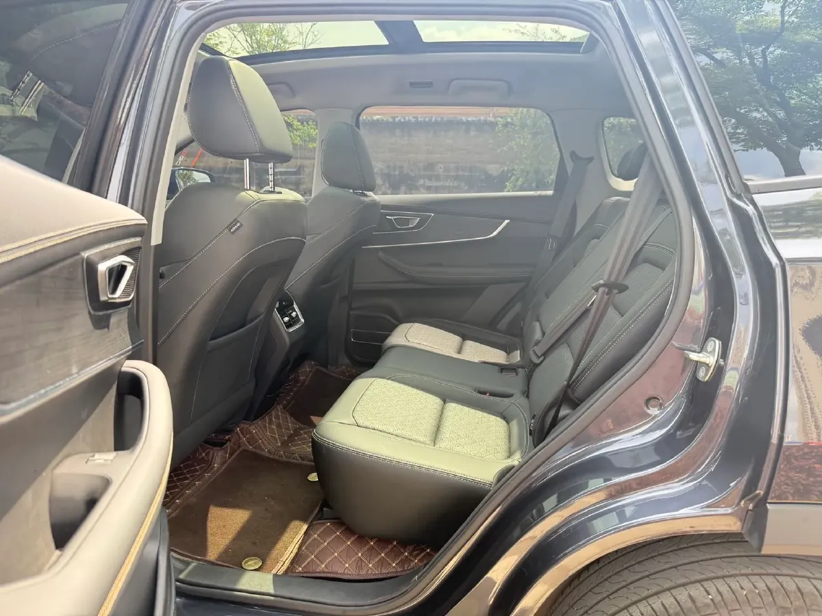 2024 Chery Tiggo 8 1.5T 156HP L4 6MT,autocango,china used car exporter,china ev exporter,chinese used car exporter,chinese used ev exporter