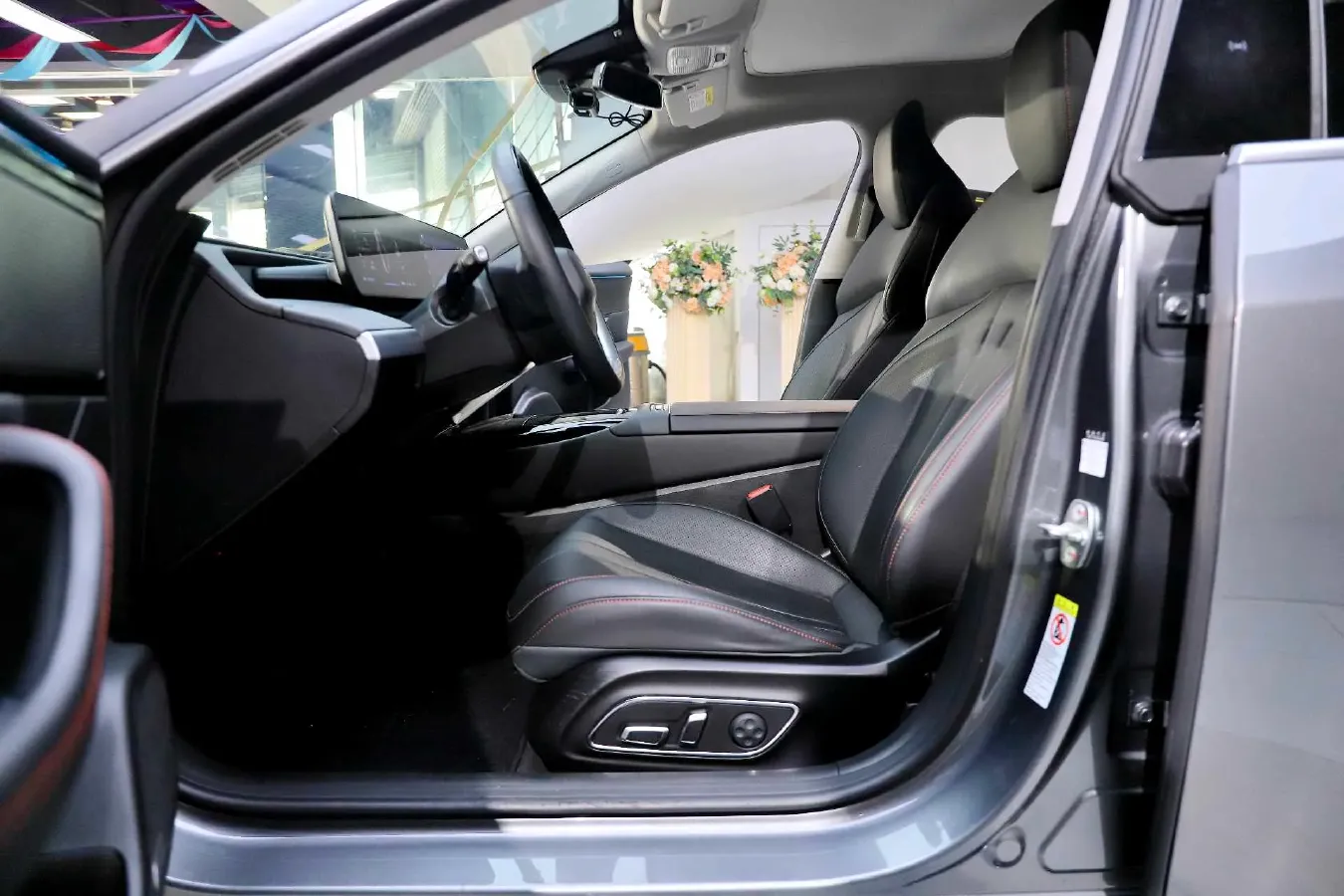 2020 Xpeng P7 BEV 70.8KWH,autocango,china used car exporter,china ev exporter,chinese used car exporter,chinese used ev exporter