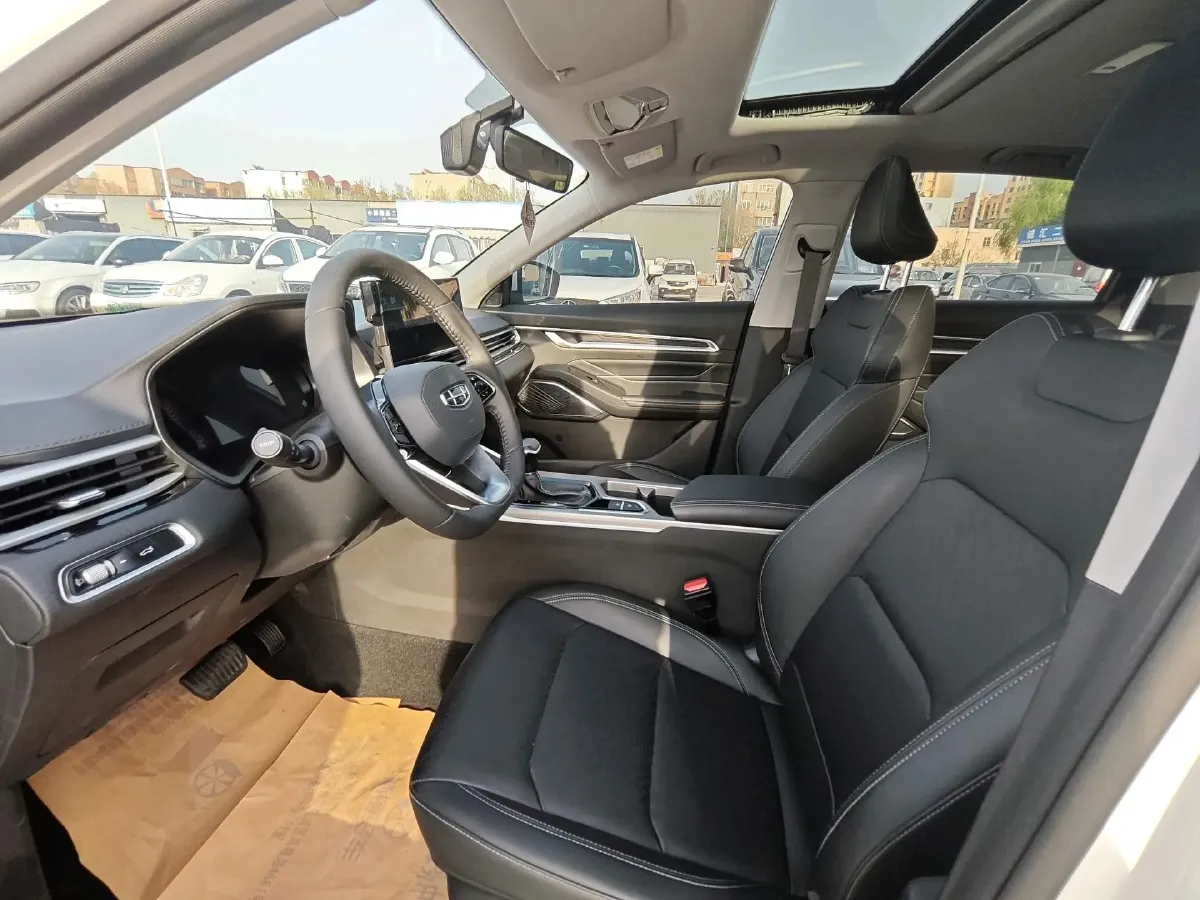 2023 Geely Emgrand 1.5L 127HP L4 CVT,autocango,china used car exporter,china ev exporter,chinese used car exporter,chinese used ev exporter