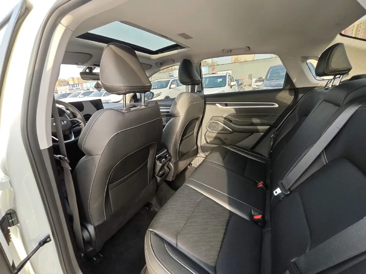 2023 Geely Emgrand 1.5L 127HP L4 CVT,autocango,china used car exporter,china ev exporter,chinese used car exporter,chinese used ev exporter