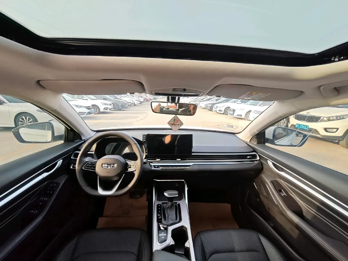 2023 Geely Emgrand 1.5L 127HP L4 CVT,autocango,china used car exporter,china ev exporter,chinese used car exporter,chinese used ev exporter