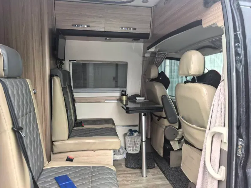 2015 MAXUS XinTu V80 2.5T 136HP L4 5MT,autocango,china used car exporter,china ev exporter,chinese used car exporter,chinese used ev exporter