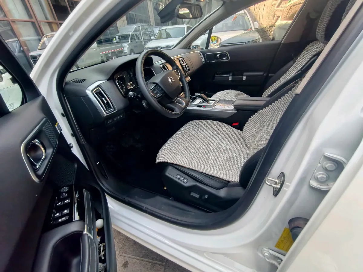 2023 Citroen C6 1.8T 211HP L4 8AT,autocango,china used car exporter,china ev exporter,chinese used car exporter,chinese used ev exporter