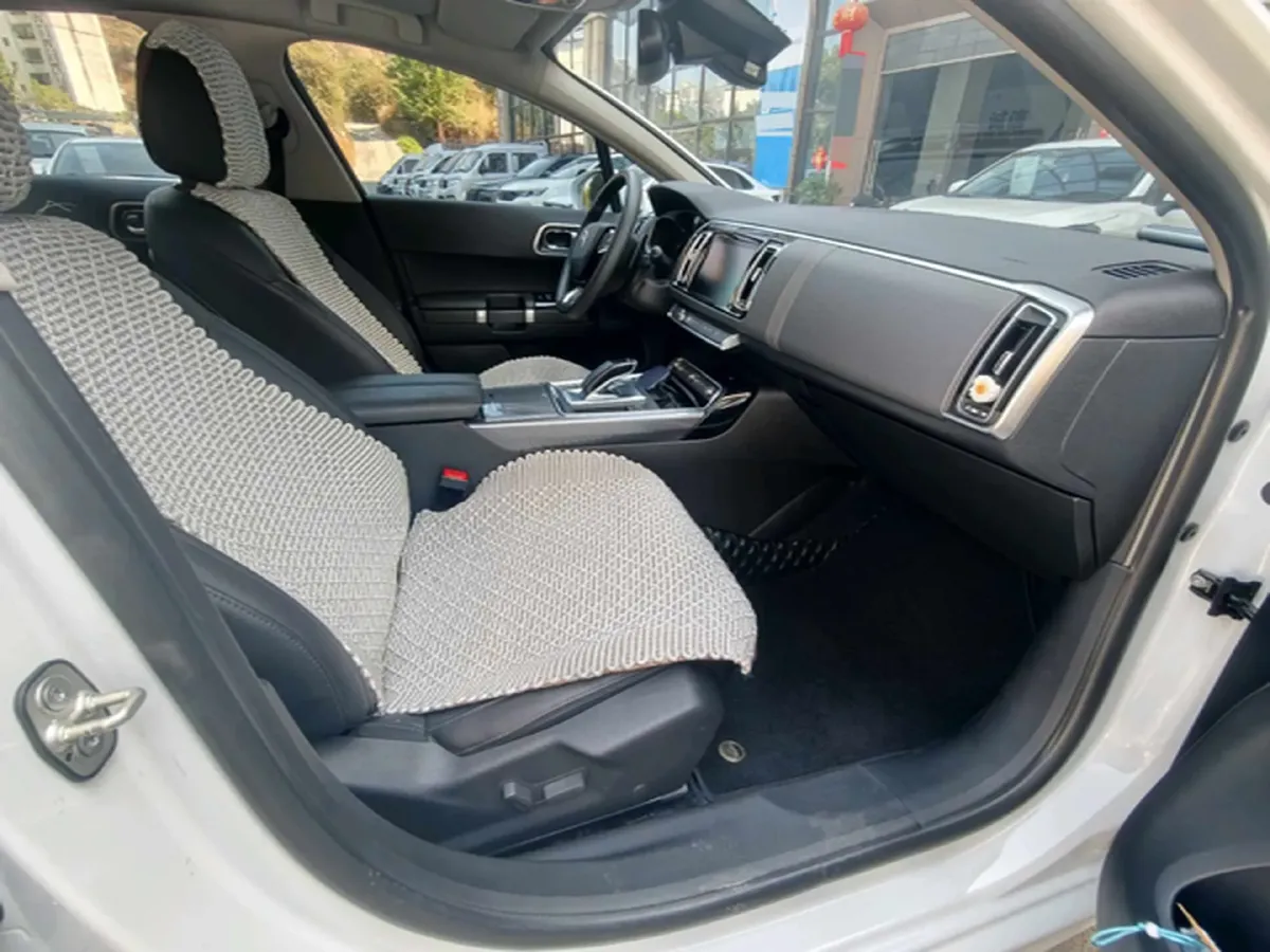 2023 Citroen C6 1.8T 211HP L4 8AT,autocango,china used car exporter,china ev exporter,chinese used car exporter,chinese used ev exporter