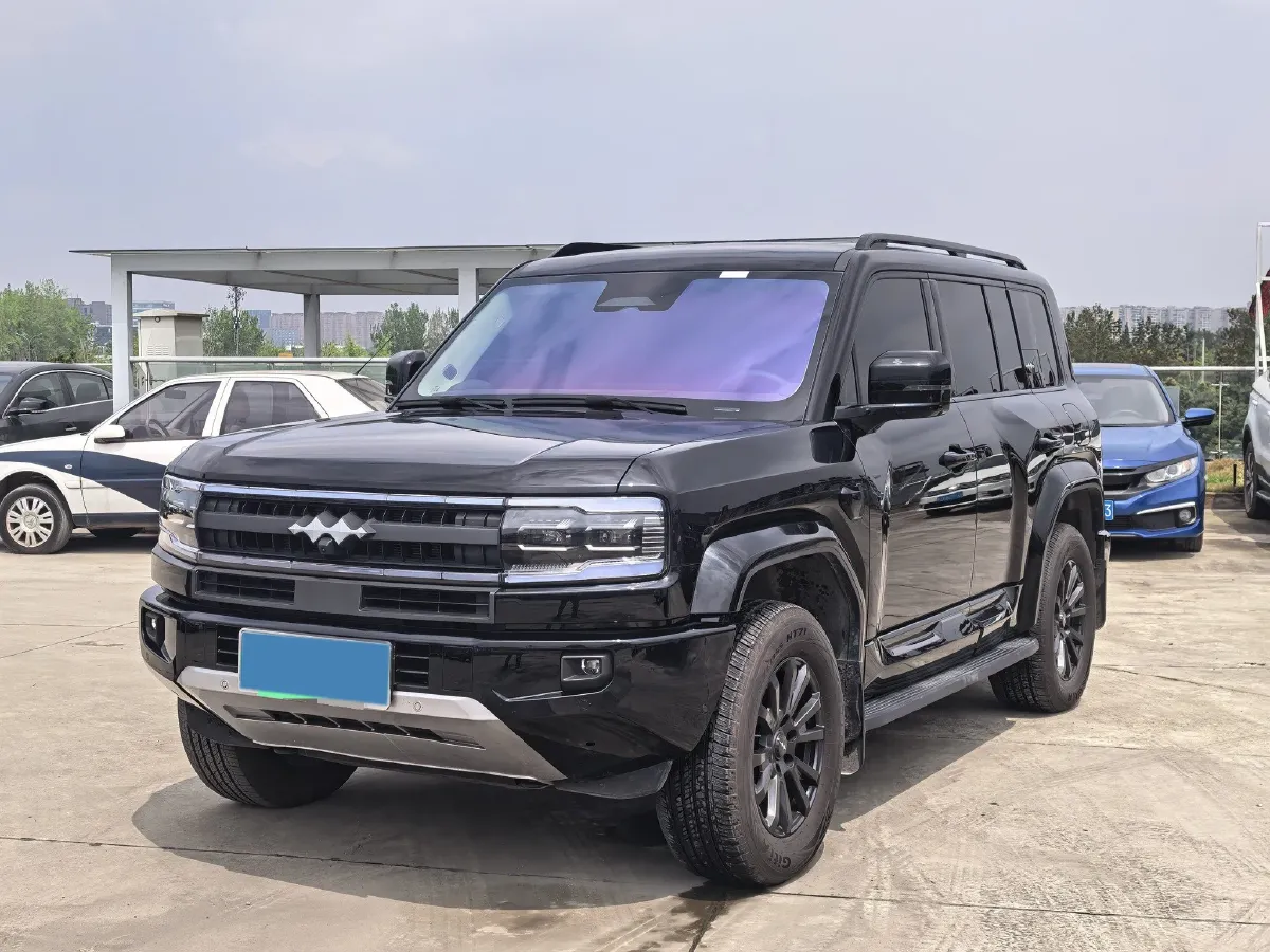 2025 FangChengBao Bao 5 1.5T 194HP L4 E-CVT PHEV 31.8KWH,autocango,china used car exporter,china ev exporter,chinese used car exporter,chinese used ev exporter