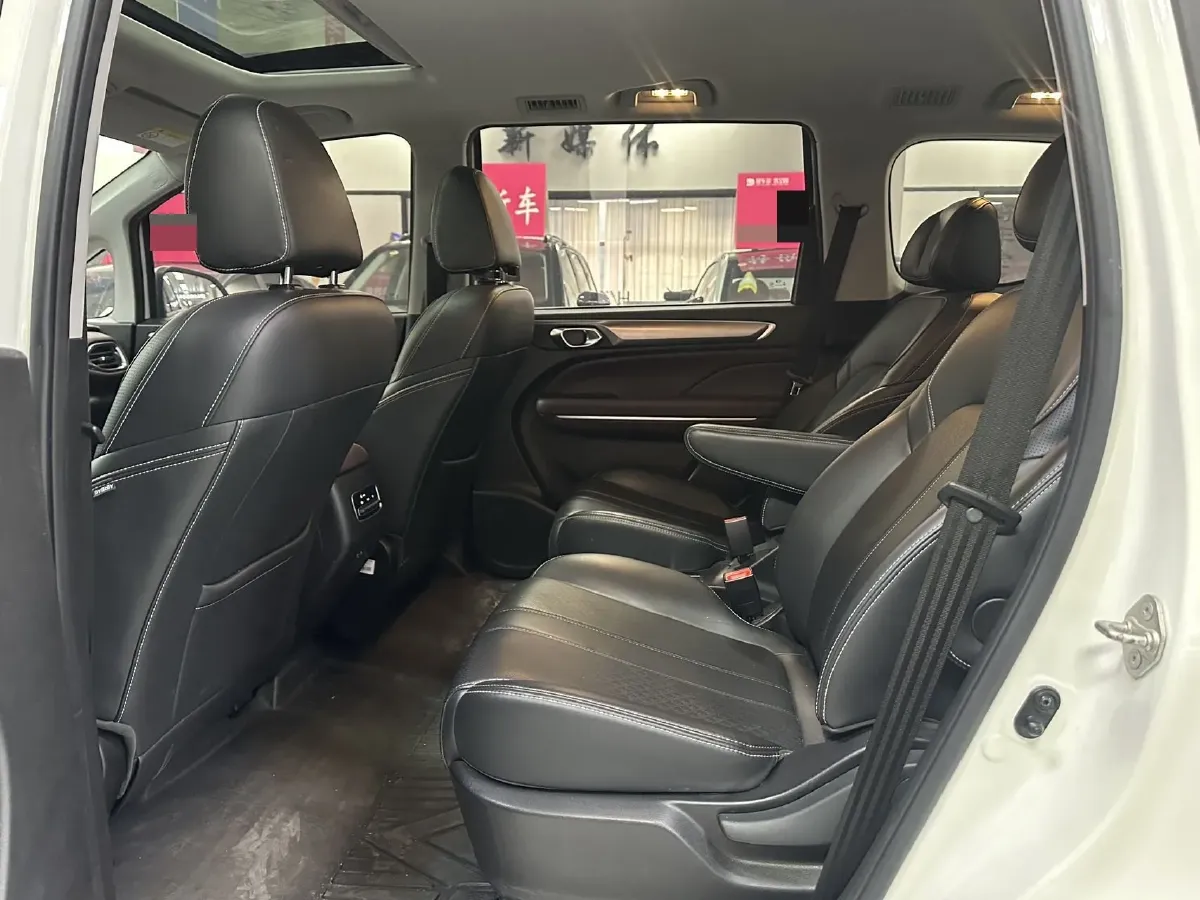 2021 GAC Trumpchi M6 1.5T 169HP L4 7DCT,autocango,china used car exporter,china ev exporter,chinese used car exporter,chinese used ev exporter