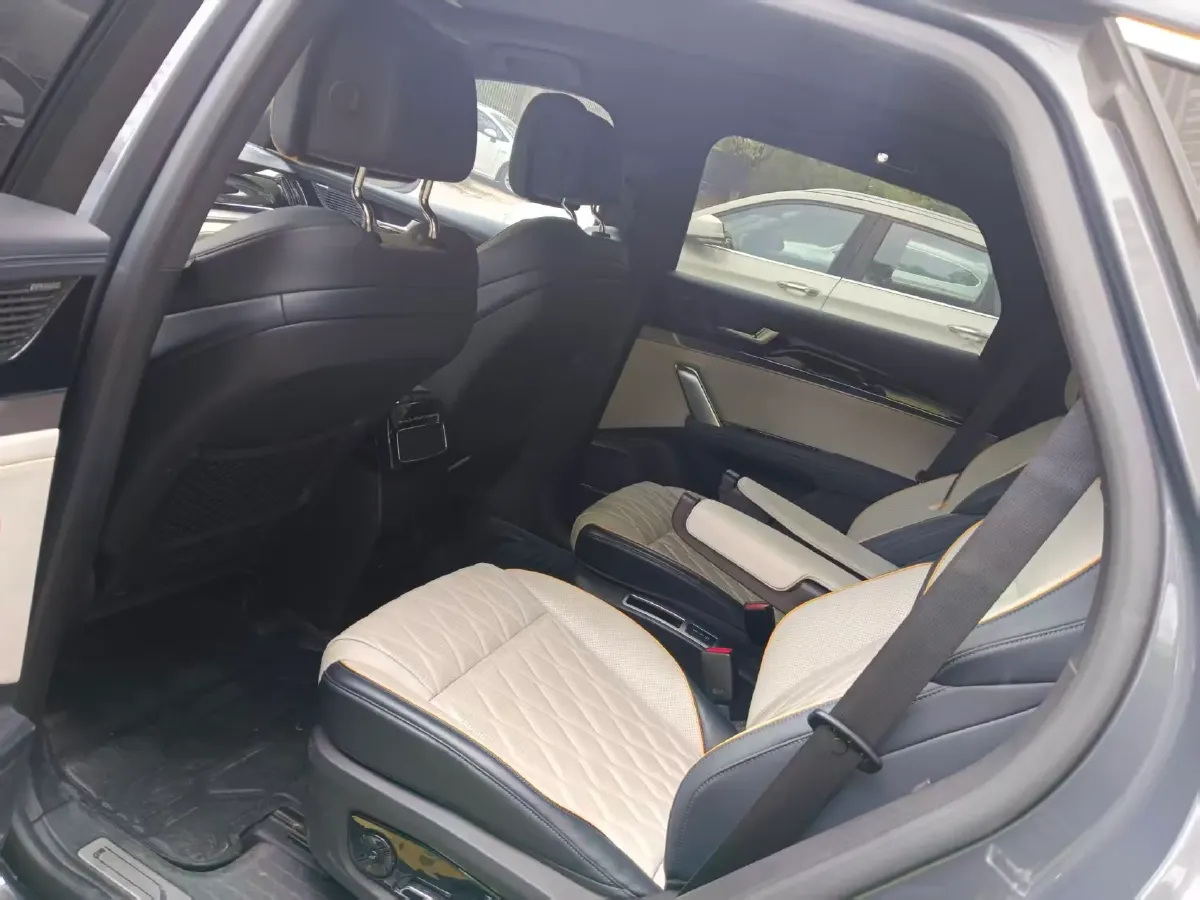 2022 BYD Seal BEV 82.5KWH,autocango,china used car exporter,china ev exporter,chinese used car exporter,chinese used ev exporter