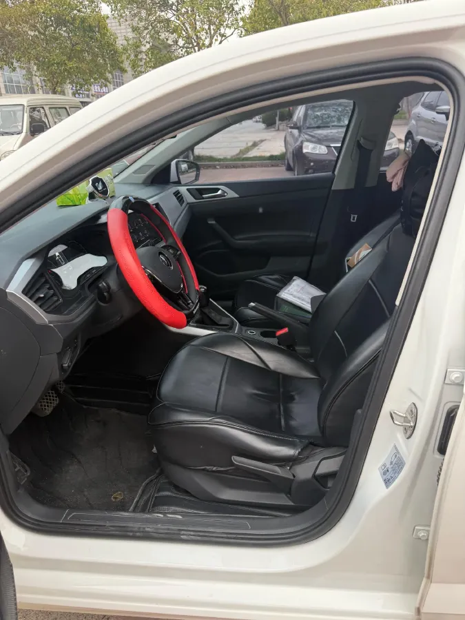 2021 Bestune T55 1.5T 169HP L4 7DCT,autocango,china used car exporter,china ev exporter,chinese used car exporter,chinese used ev exporter