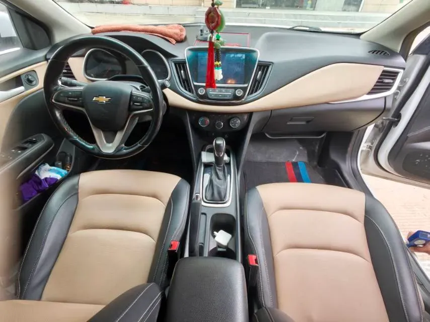 2021 Chevrolet Monza 1.5L 113HP L4 6AT,autocango,china used car exporter,china ev exporter,chinese used car exporter,chinese used ev exporter