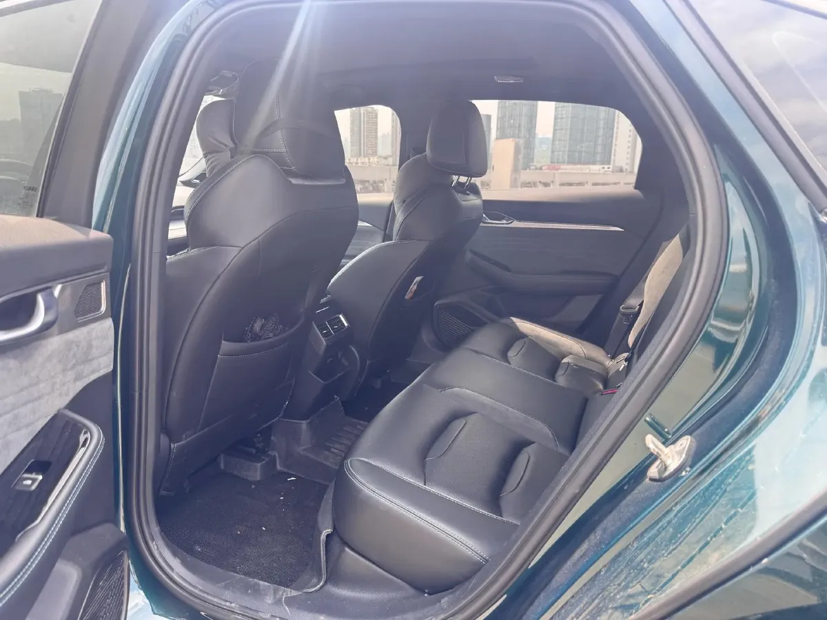 2023 Geely Preface 2.0T 190HP L4 7DCT,autocango,china used car exporter,china ev exporter,chinese used car exporter,chinese used ev exporter