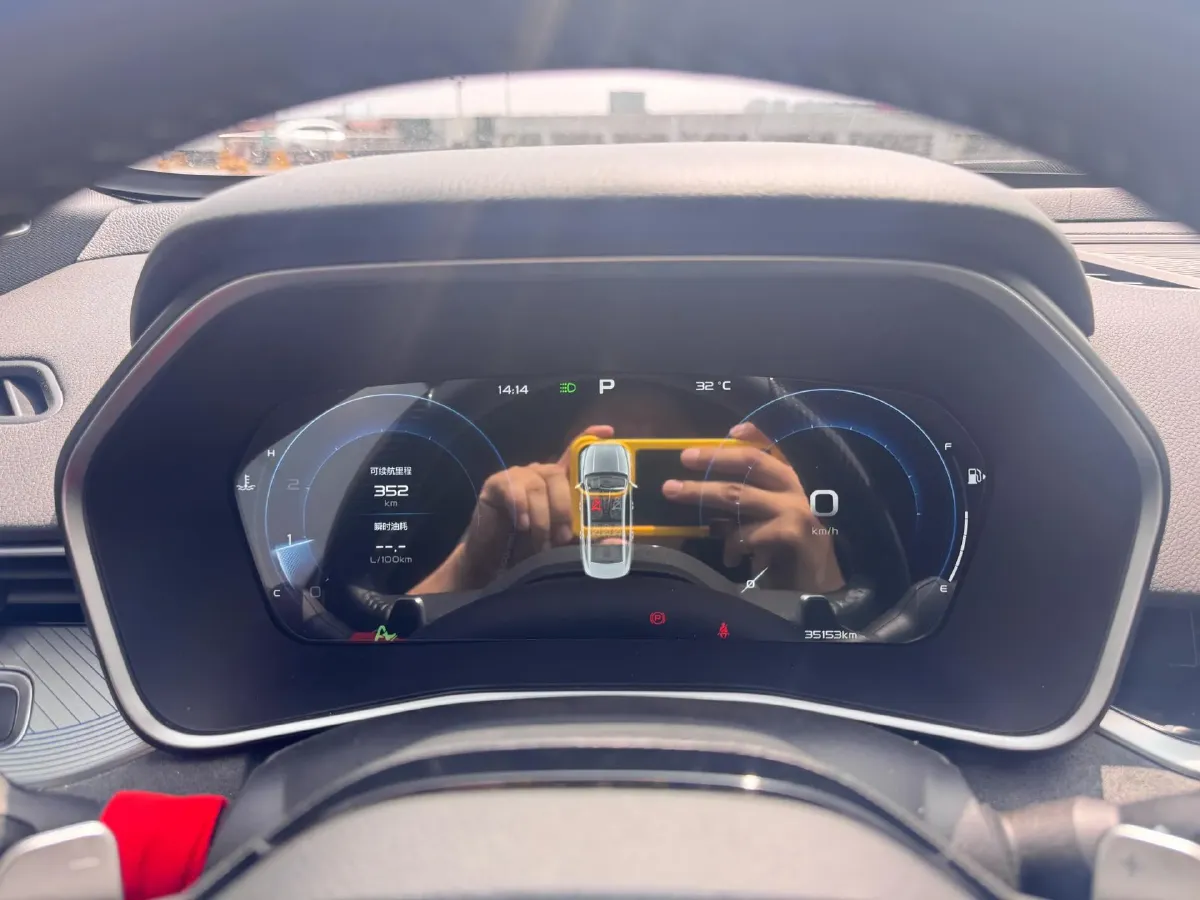 2023 Geely Preface 2.0T 190HP L4 7DCT,autocango,china used car exporter,china ev exporter,chinese used car exporter,chinese used ev exporter