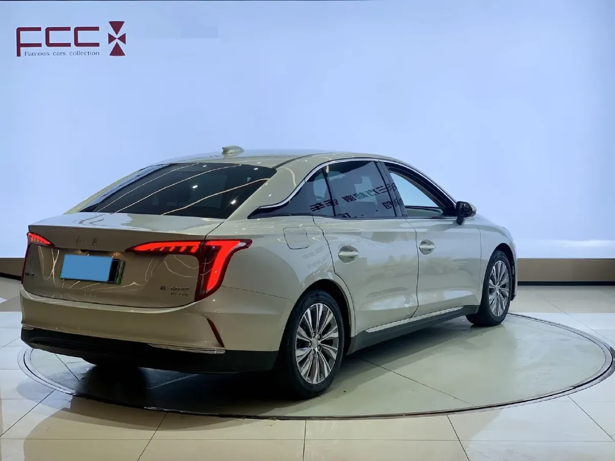 2024 HongQi E-QM5 BEV 72KWH,autocango,china used car exporter,china ev exporter,chinese used car exporter,chinese used ev exporter
