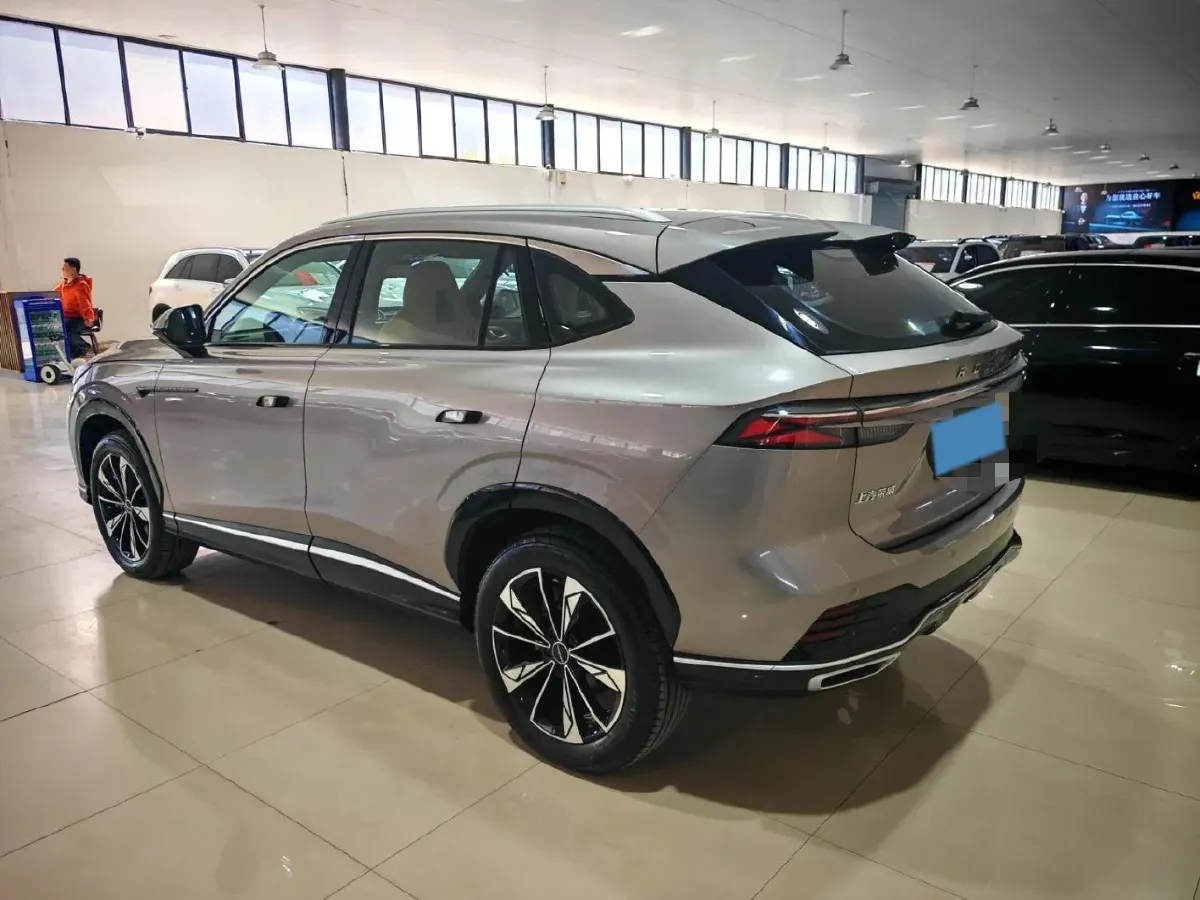 2023 Roewe RX5 1.5T 188HP L4 7DCT,autocango,china used car exporter,china ev exporter,chinese used car exporter,chinese used ev exporter
