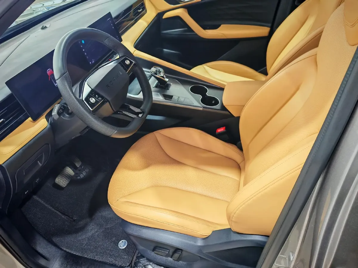 2023 Roewe RX5 1.5T 188HP L4 7DCT,autocango,china used car exporter,china ev exporter,chinese used car exporter,chinese used ev exporter