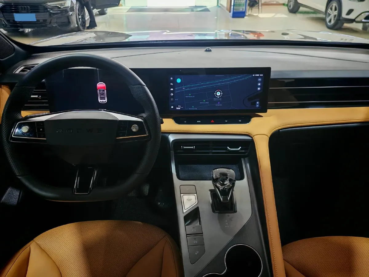 2023 Roewe RX5 1.5T 188HP L4 7DCT,autocango,china used car exporter,china ev exporter,chinese used car exporter,chinese used ev exporter