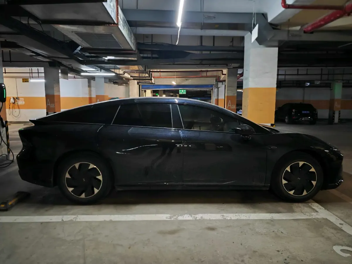 2024 Xpeng P7+ BEV 60.7KWH,autocango,china used car exporter,china ev exporter,chinese used car exporter,chinese used ev exporter