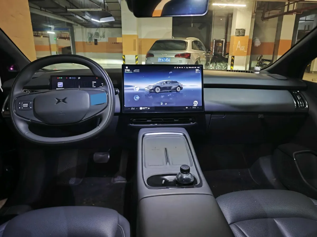 2024 Xpeng P7+ BEV 60.7KWH,autocango,china used car exporter,china ev exporter,chinese used car exporter,chinese used ev exporter