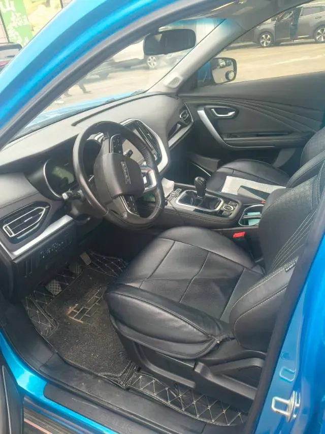 2018 Jetour X70 1.5T 147HP L4 5MT,autocango,china used car exporter,china ev exporter,chinese used car exporter,chinese used ev exporter