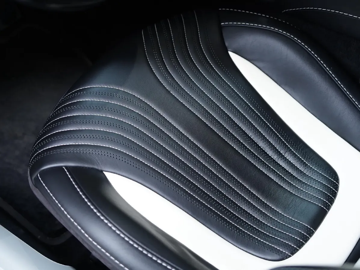 2020 Aston Martin DB11 4.0T 510HP V8 8AT,autocango,china used car exporter,china ev exporter,chinese used car exporter,chinese used ev exporter