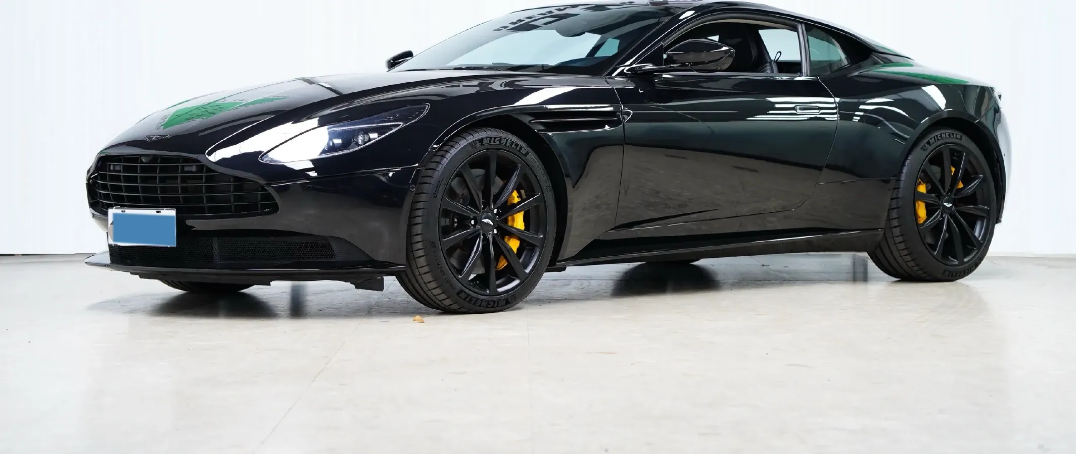 2020 Aston Martin DB11 4.0T 510HP V8 8AT,autocango,china used car exporter,china ev exporter,chinese used car exporter,chinese used ev exporter