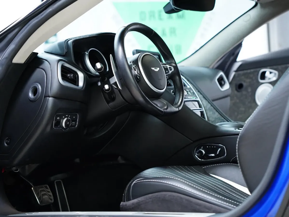 2020 Aston Martin DB11 4.0T 510HP V8 8AT,autocango,china used car exporter,china ev exporter,chinese used car exporter,chinese used ev exporter