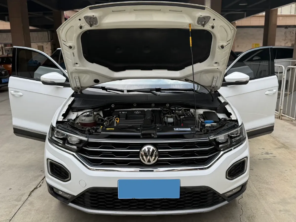 2019 Volkswagen T-Roc 1.4T 150HP L4 7DCT,autocango,china used car exporter,china ev exporter,chinese used car exporter,chinese used ev exporter