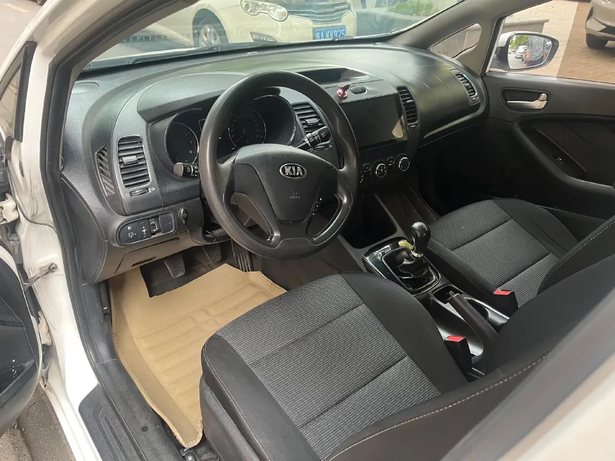 2016 Kia K3 1.6L 128HP L4 6MT,autocango,china used car exporter,china ev exporter,chinese used car exporter,chinese used ev exporter