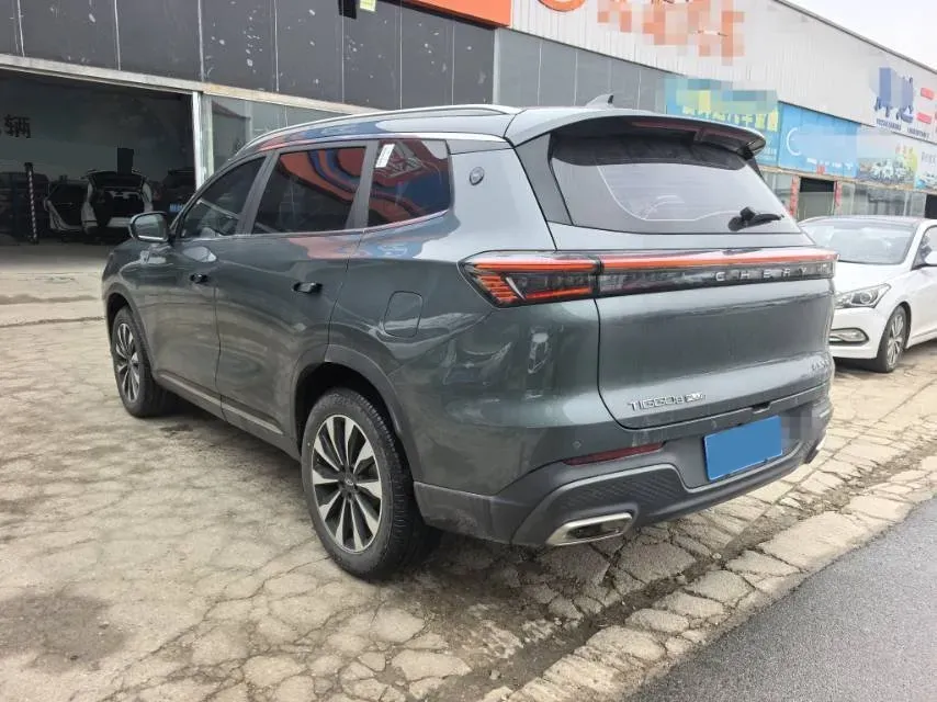 2025 Chery Tiggo 8 Plus 1.6T 197HP L4 7DCT,autocango,china used car exporter,china ev exporter,chinese used car exporter,chinese used ev exporter
