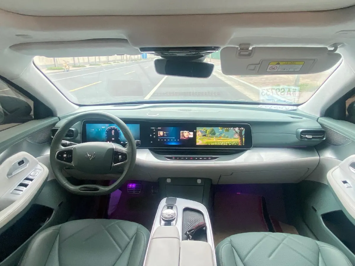 2023 ARCFOX αS BEV 93.6KWH,autocango,china used car exporter,china ev exporter,chinese used car exporter,chinese used ev exporter