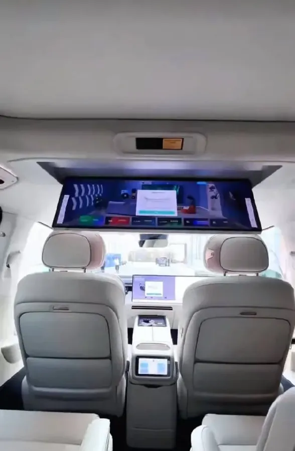 2025 LYNK&CO 900 1.5T 190HP L4 3DHT PHEV 43.3KWH,autocango,china used car exporter,china ev exporter,chinese used car exporter,chinese used ev exporter