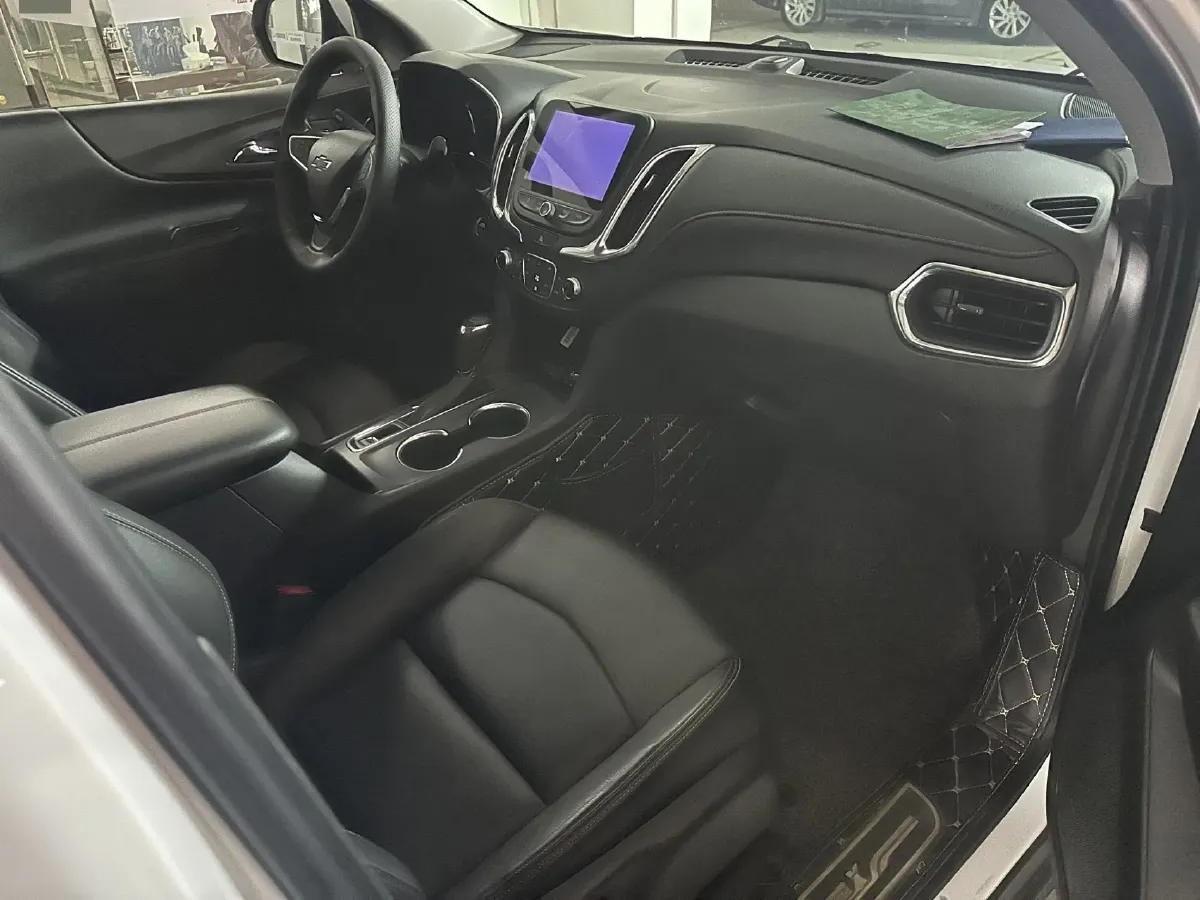 2019 Chevrolet Equinox 1.5T 169HP L4 6AT,autocango,china used car exporter,china ev exporter,chinese used car exporter,chinese used ev exporter