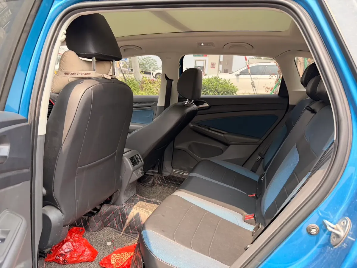 2020 Jetta VS7 1.4T 150HP L4 6AT,autocango,china used car exporter,china ev exporter,chinese used car exporter,chinese used ev exporter