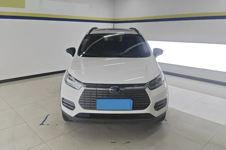 2018 BYD Yuan BEV 42KWH,autocango,china used car exporter,china ev exporter,chinese used car exporter,chinese used ev exporter
