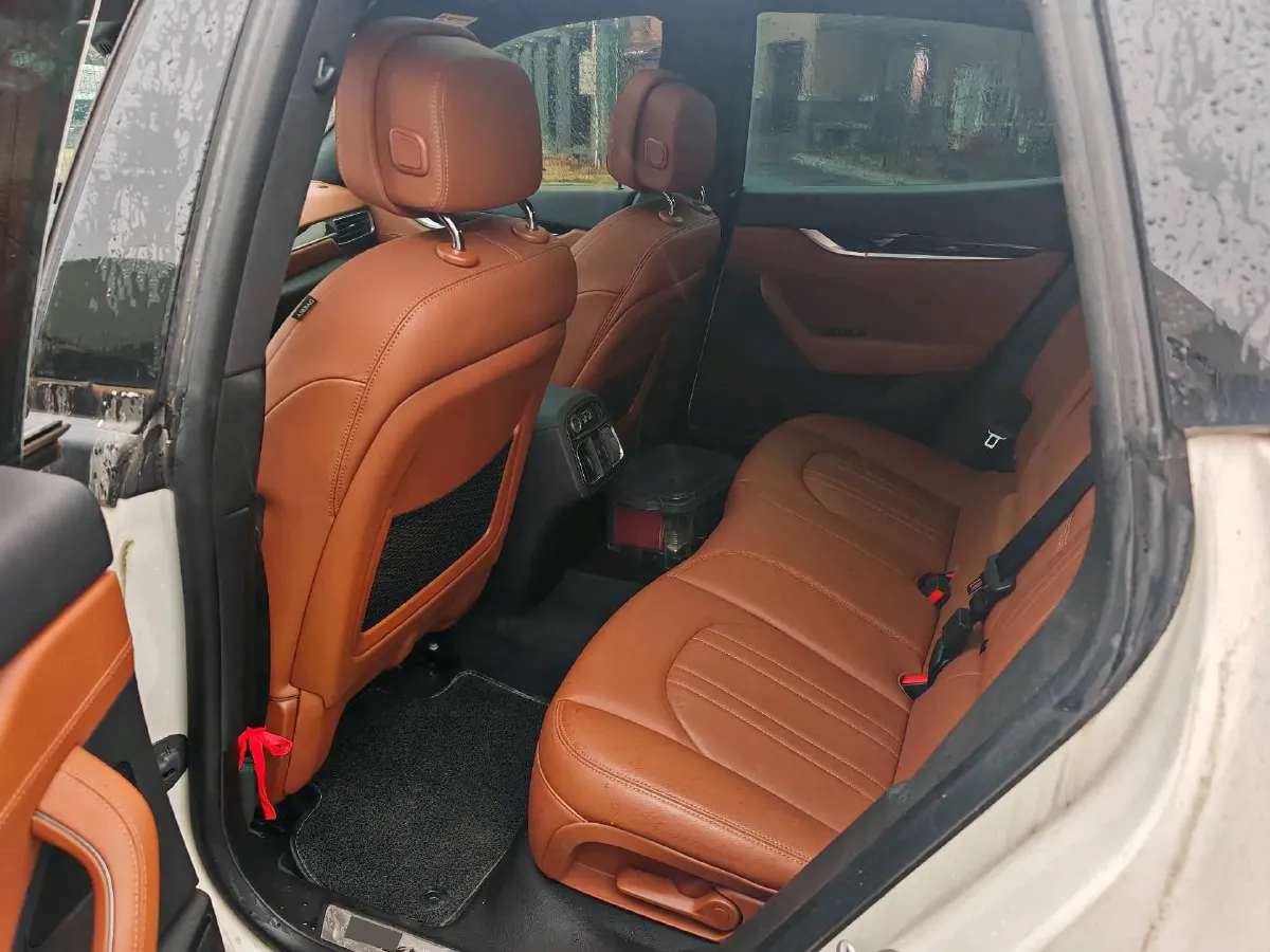 2019 Maserati Levante 3.0T 350HP V6 8AT,autocango,china used car exporter,china ev exporter,chinese used car exporter,chinese used ev exporter