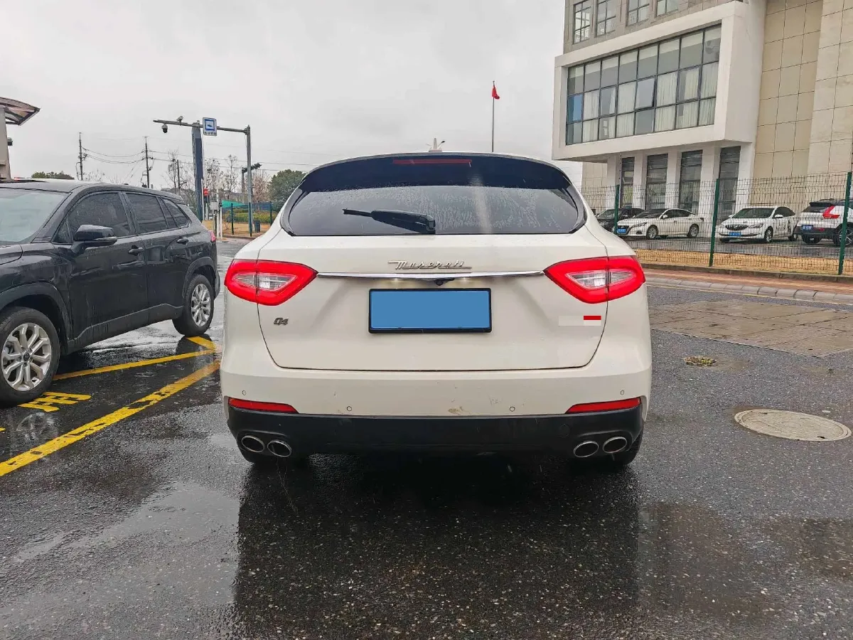 2019 Maserati Levante 3.0T 350HP V6 8AT,autocango,china used car exporter,china ev exporter,chinese used car exporter,chinese used ev exporter