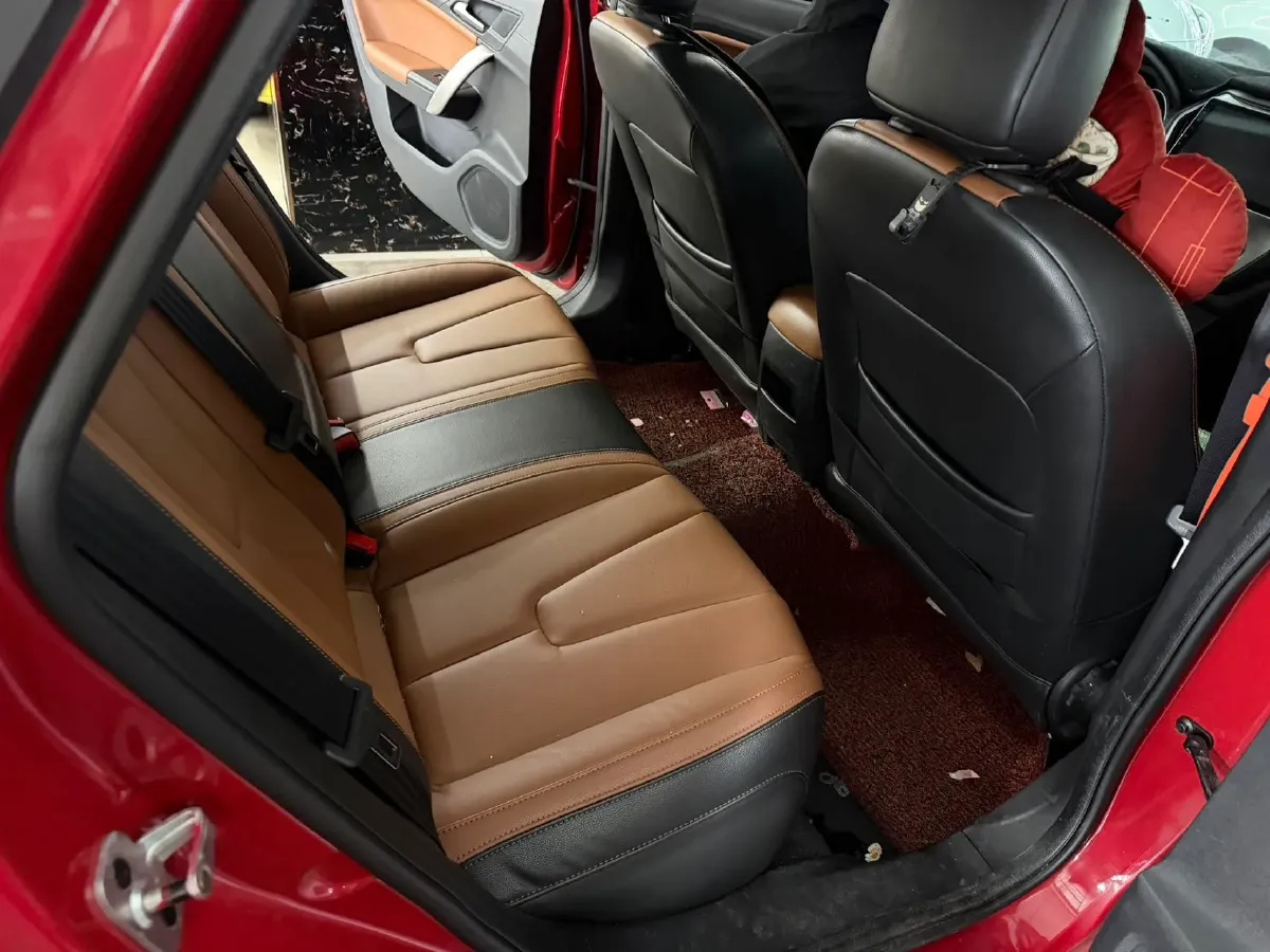 2016 Skoda Rapid 1.6L 110HP L4 6AT,autocango,china used car exporter,china ev exporter,chinese used car exporter,chinese used ev exporter