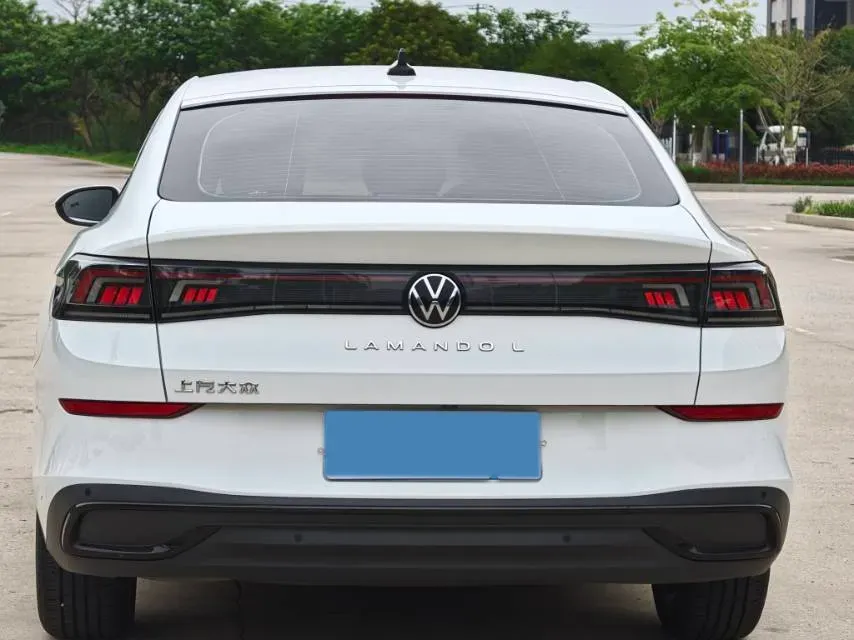 2024 Volkswagen Lamando 1.2T 116HP L4 7DCT,autocango,china used car exporter,china ev exporter,chinese used car exporter,chinese used ev exporter