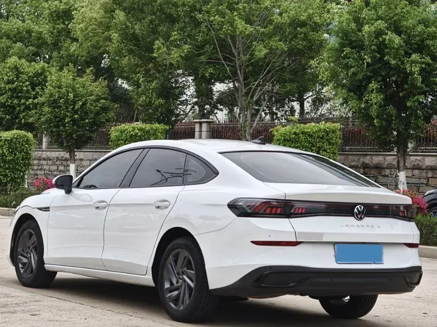 2024 Volkswagen Lamando 1.2T 116HP L4 7DCT,autocango,china used car exporter,china ev exporter,chinese used car exporter,chinese used ev exporter