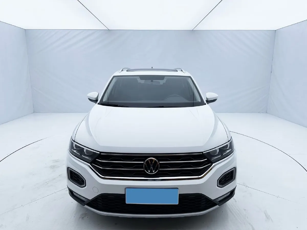 2021 Volkswagen T-Roc 1.4T 150HP L4 7DCT,autocango,china used car exporter,china ev exporter,chinese used car exporter,chinese used ev exporter