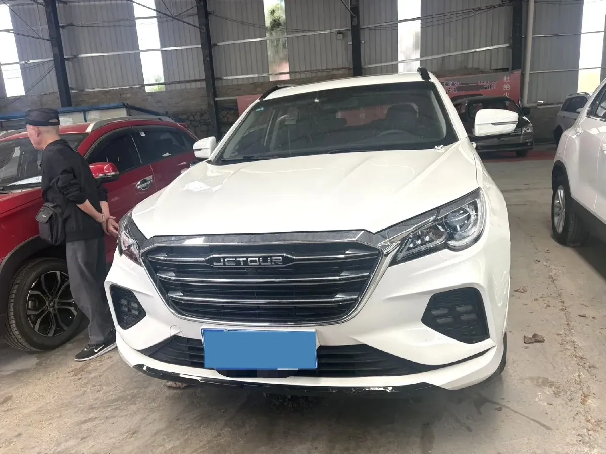 2020 Jetour X70 1.5T 156HP L4 6MT,autocango,china used car exporter,china ev exporter,chinese used car exporter,chinese used ev exporter