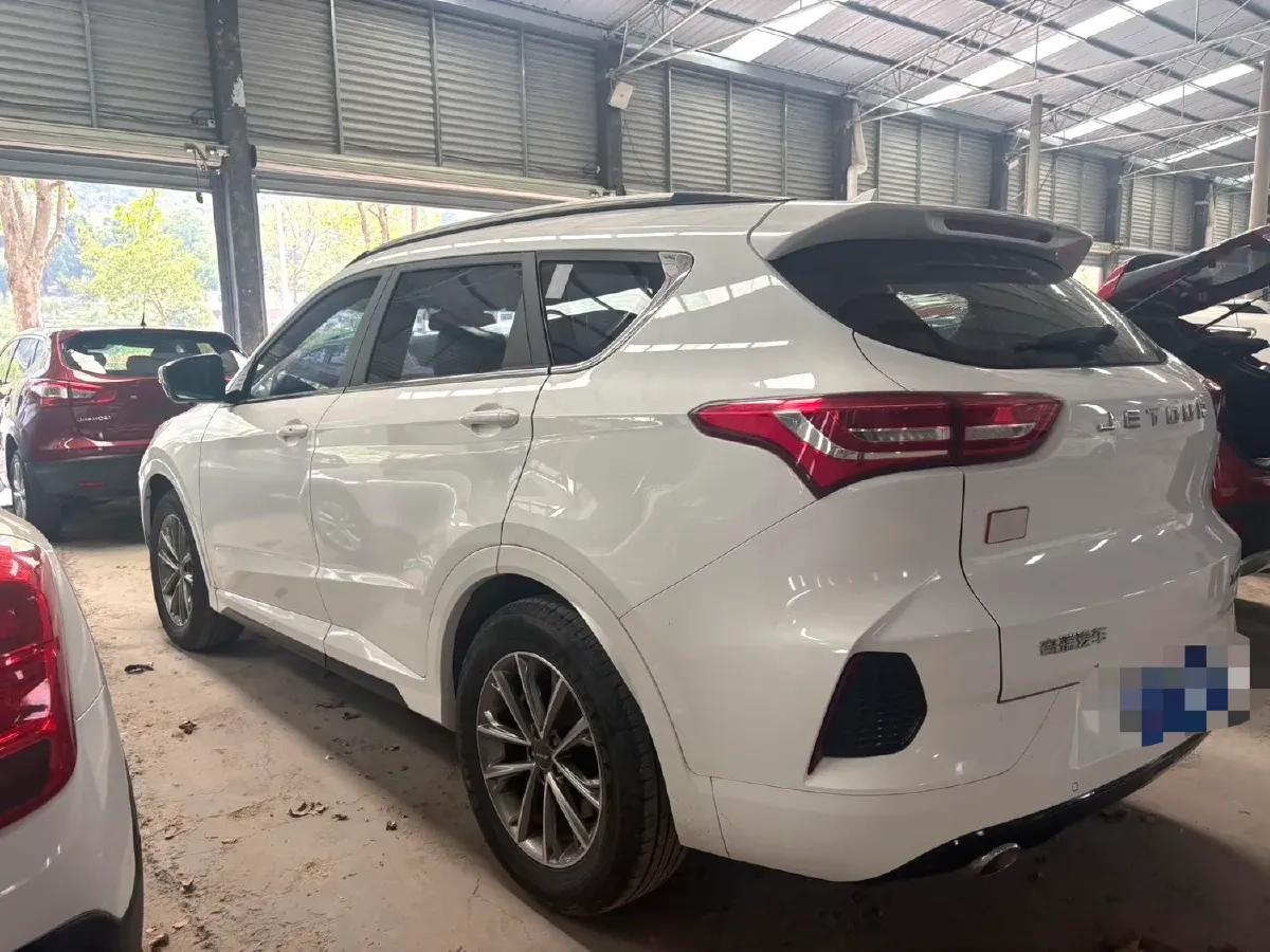 2020 Jetour X70 1.5T 156HP L4 6MT,autocango,china used car exporter,china ev exporter,chinese used car exporter,chinese used ev exporter