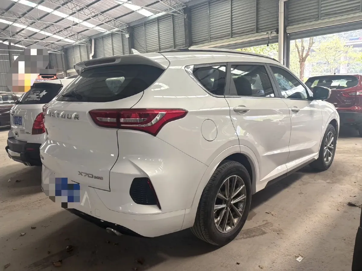 2020 Jetour X70 1.5T 156HP L4 6MT,autocango,china used car exporter,china ev exporter,chinese used car exporter,chinese used ev exporter