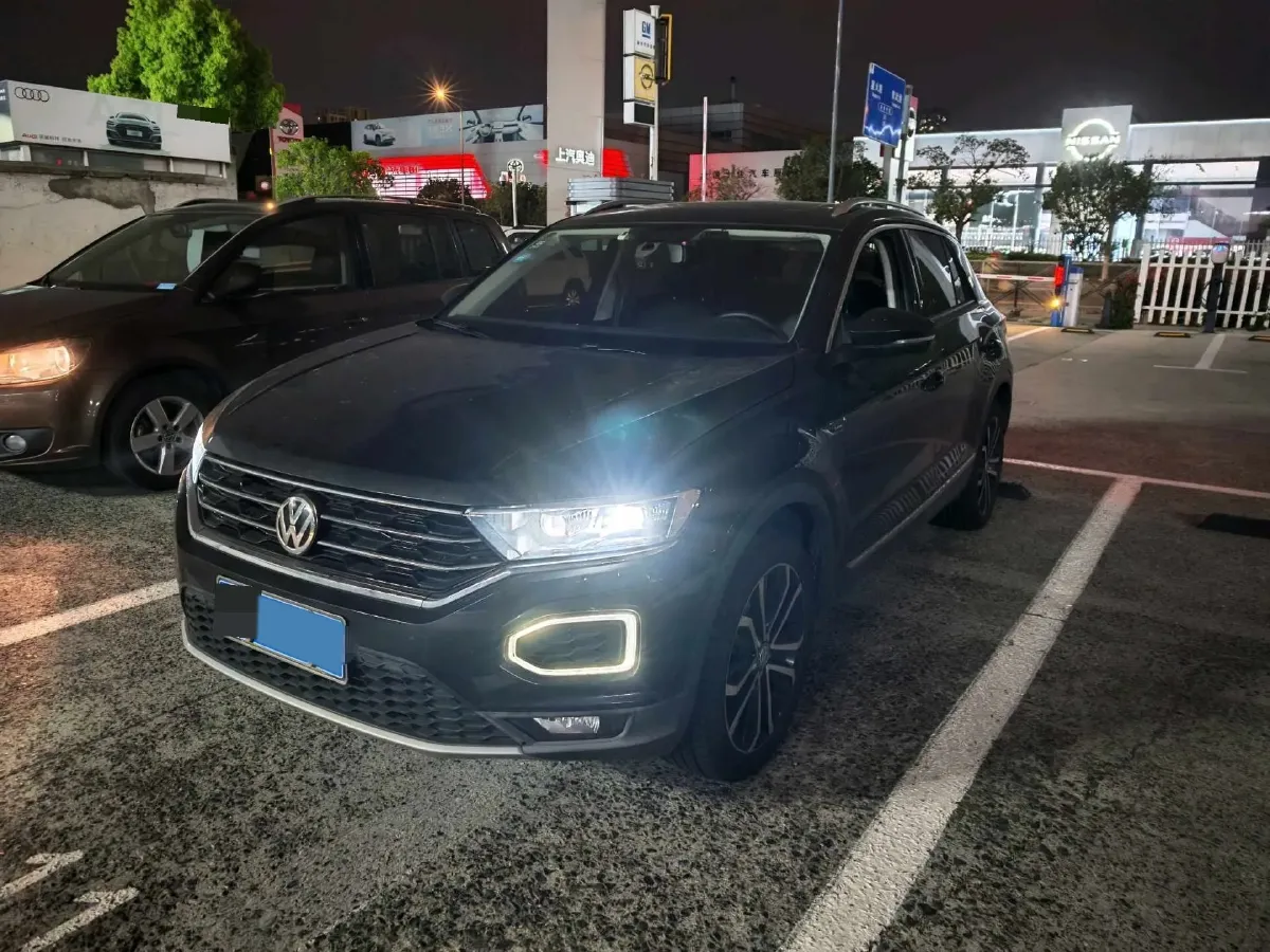 2019 Volkswagen T-Roc 1.4T 150HP L4 7DCT,autocango,china used car exporter,china ev exporter,chinese used car exporter,chinese used ev exporter